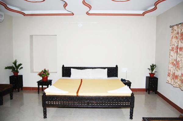 Hotel Priya Джайсалмер Стая снимка