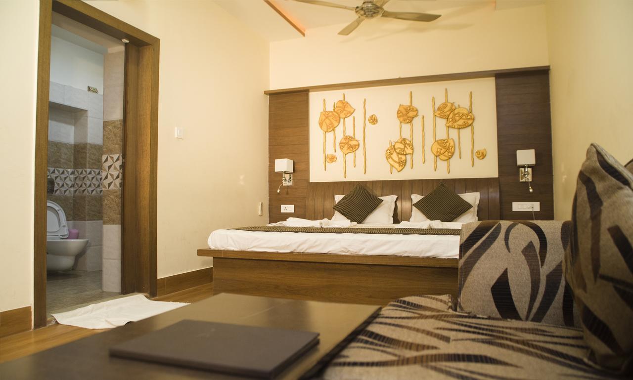 Hotel Priya Джайсалмер Екстериор снимка